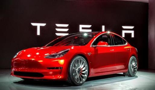 特斯拉Model 3的正式交付 入門款產(chǎn)品迅速占據(jù)了整個汽車新聞版面的C位