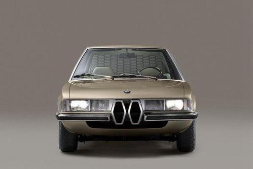 寶馬重新創(chuàng)造了一款名為Garmisch的1970年概念車(chē)