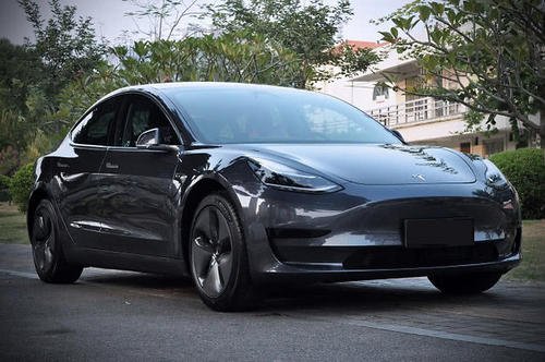 特斯拉Model3因未使用經(jīng)批準(zhǔn)的燃料而被取消賽道計(jì)時賽的資格