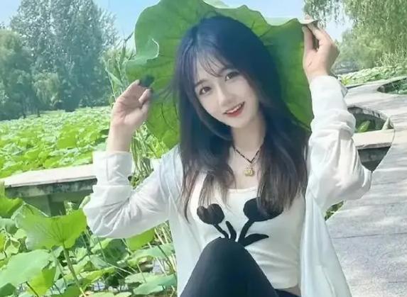 武漢大學(xué)生彩票中獎(jiǎng)25萬，全校圍觀，網(wǎng)友：喜從天降美滋滋