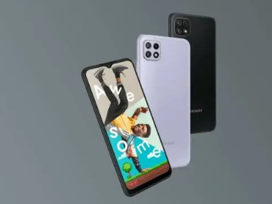 三星GALAXY A14設(shè)計渲染顯示3個相機(jī)環(huán)