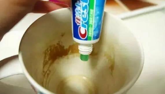 茶壺用久了，該如何清除茶垢？