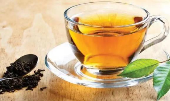 為什么不可以用茶、果汁和咖啡來服藥？
