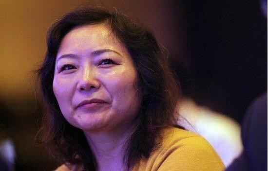 又一地產(chǎn)大佬退休！這位中國(guó)女首富，早已心力交瘁