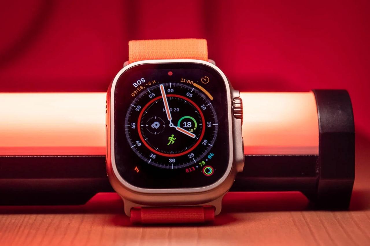 Apple Watch的爆雷時(shí)刻與“史詩級(jí)別的突破”，哪個(gè)會(huì)先到來？