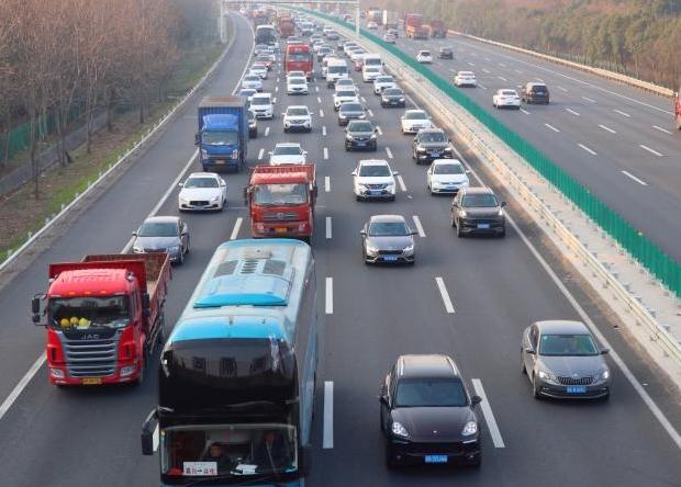 “五一”假期外地車輕微違法放行？多地交管部門發(fā)聲！