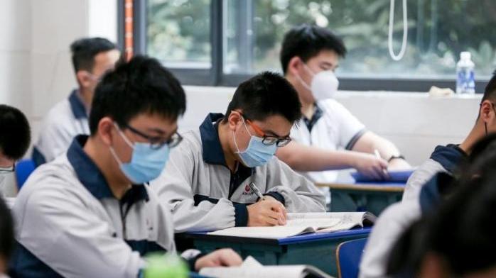 2023年全國高考報名人數(shù)再次刷新紀錄，突破歷史新高！