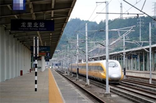 貴陽至南寧高速鐵路全線拉通試驗順利展開，助力地區(qū)經(jīng)濟發(fā)展