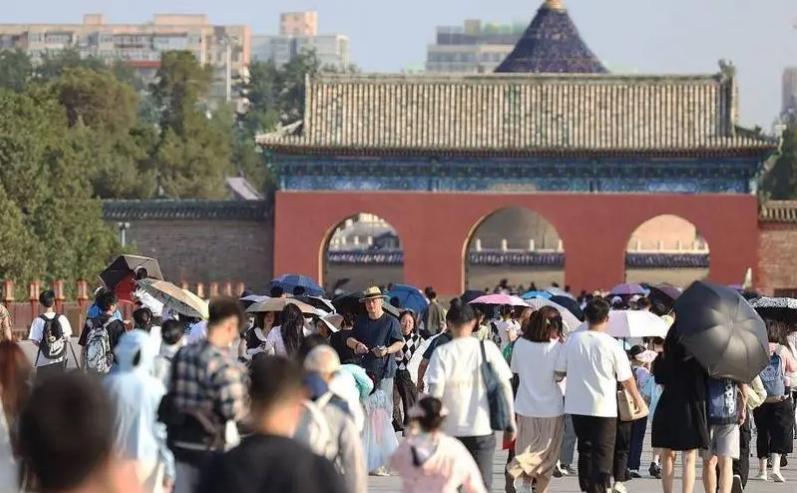 端午假期上海接待游客超670萬人次，旅游消費96.13億元