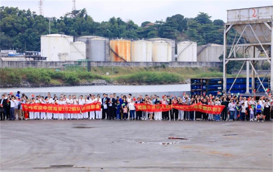 罕見！中國海軍展示超強(qiáng)能力，幫助外軍艦艇維修設(shè)備