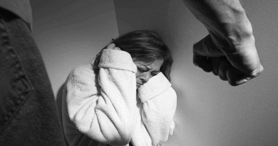 打破家庭暴力沉默：關注、認知、行動