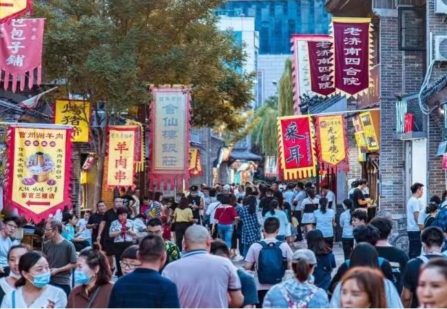 山東夏日避暑引發(fā)消費狂潮，文旅經濟迎來火熱時機