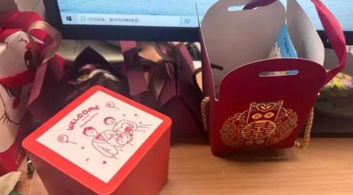 杭州新人結(jié)婚潮：婚慶行業(yè)告急，酒店一房難求！